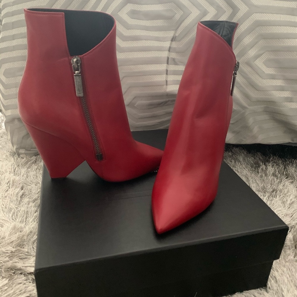 Saint Laurent Niki Wedge Booties in Lambskin - Picture 3 of 10